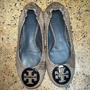 Tory Burch snake skin slip on size: 7m